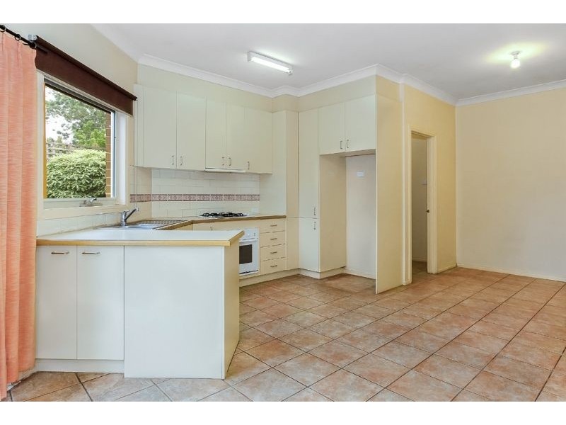 2/2 Victory Street, Murrumbeena VIC 3163