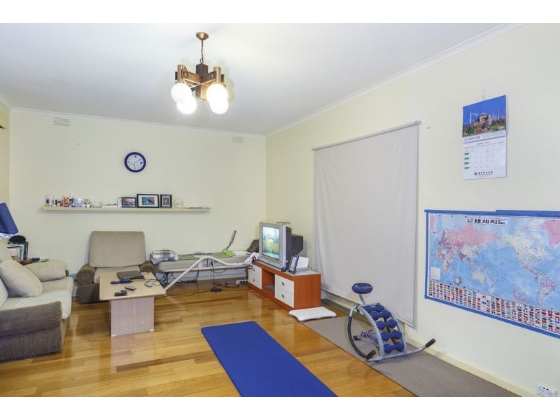 5 Willow Avenue, Glen Waverley VIC 3150