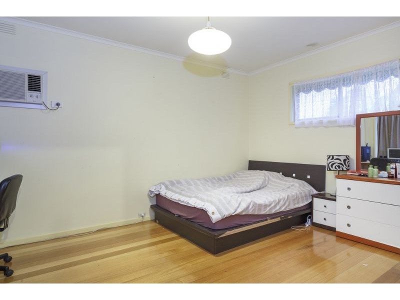 5 Willow Avenue, Glen Waverley VIC 3150