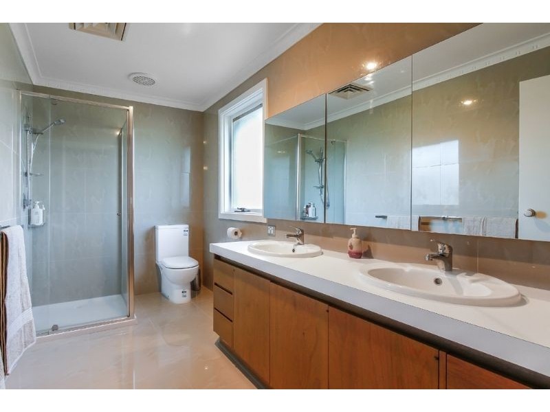 9-11 Sesame Street, Mount Waverley VIC 3149