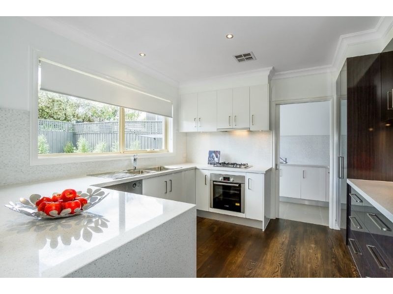2/7 Runnymede Street, Mount Waverley VIC 3149