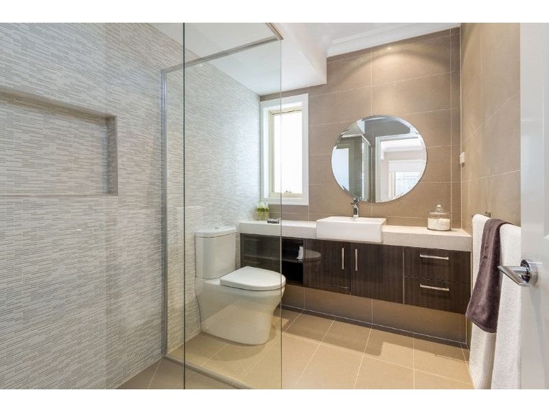 2/7 Runnymede Street, Mount Waverley VIC 3149