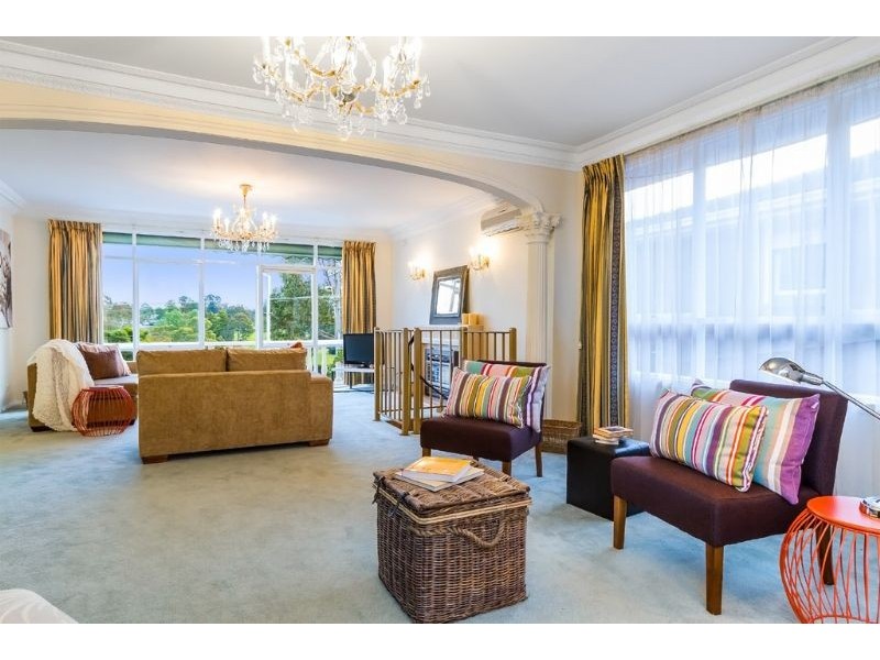 341 High Street Road, Mount Waverley VIC 3149