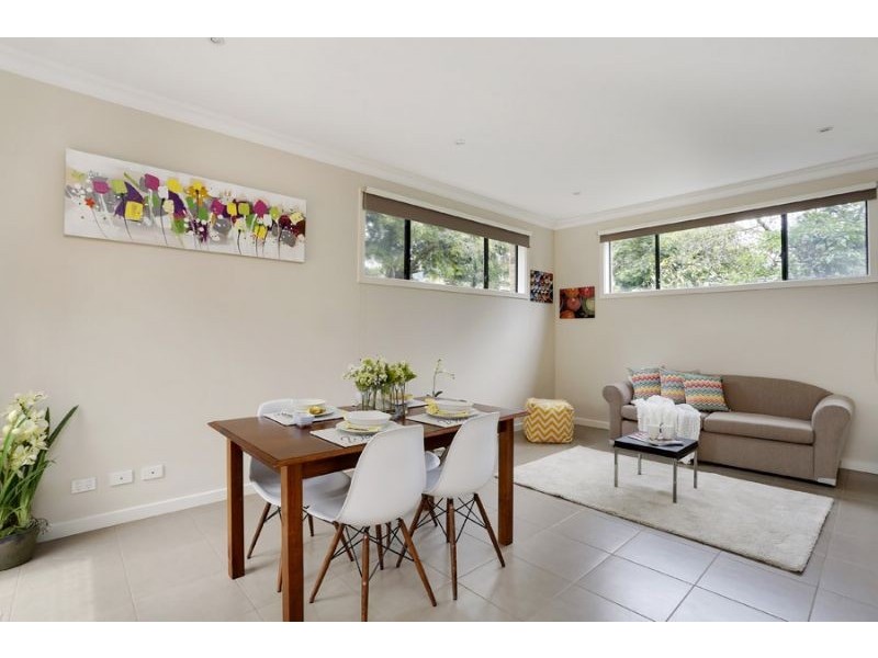 2/64 Albert Street, Mount Waverley VIC 3149