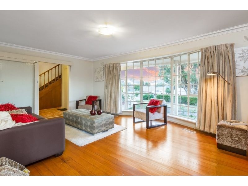 7 Newhaven Road, Burwood East VIC 3151