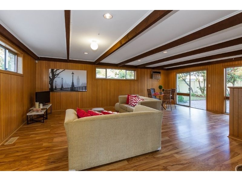 7 Newhaven Road, Burwood East VIC 3151