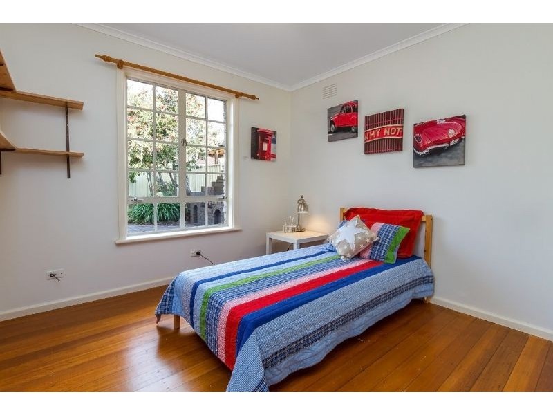 7 Newhaven Road, Burwood East VIC 3151