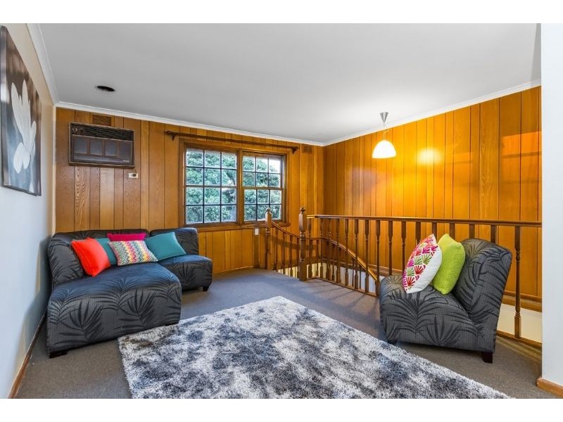 7 Newhaven Road, Burwood East VIC 3151