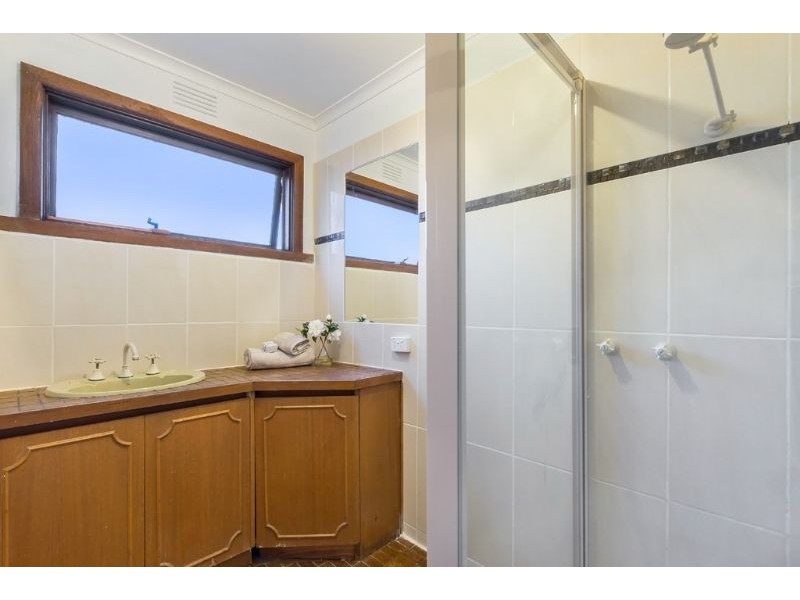 7 Newhaven Road, Burwood East VIC 3151