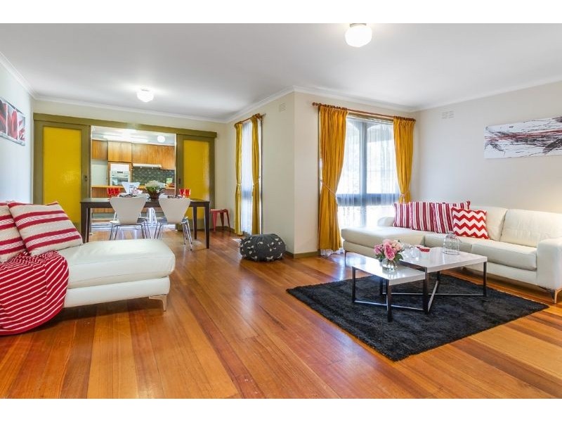 94 King Arthur Drive, Glen Waverley VIC 3150