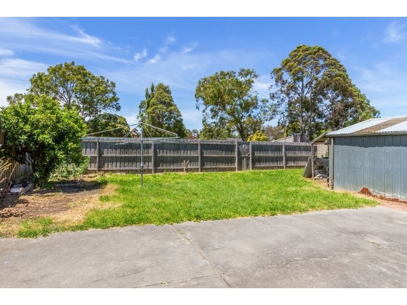 94 King Arthur Drive, Glen Waverley VIC 3150