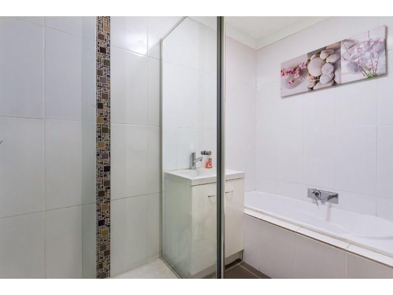 16 Mingana Road, Wantirna South VIC 3152