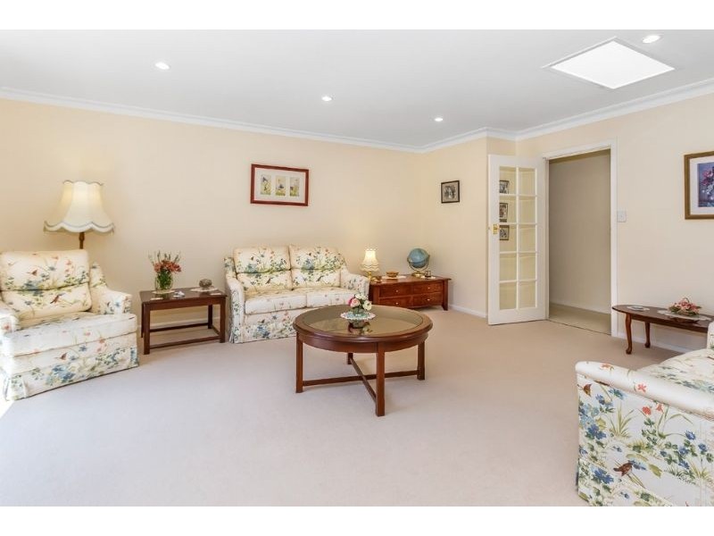 1 Debbie Street, Mount Waverley VIC 3149
