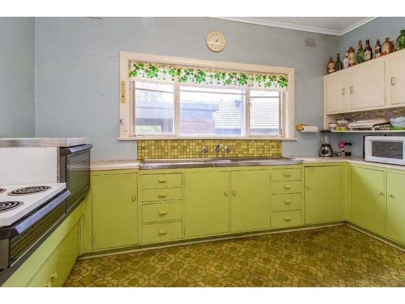 47 Hinkler Road, Glen Waverley VIC 3150