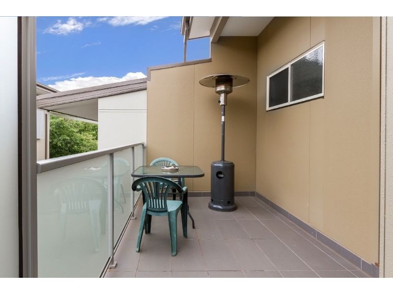 2/4 Euroka Street, Chadstone VIC 3148