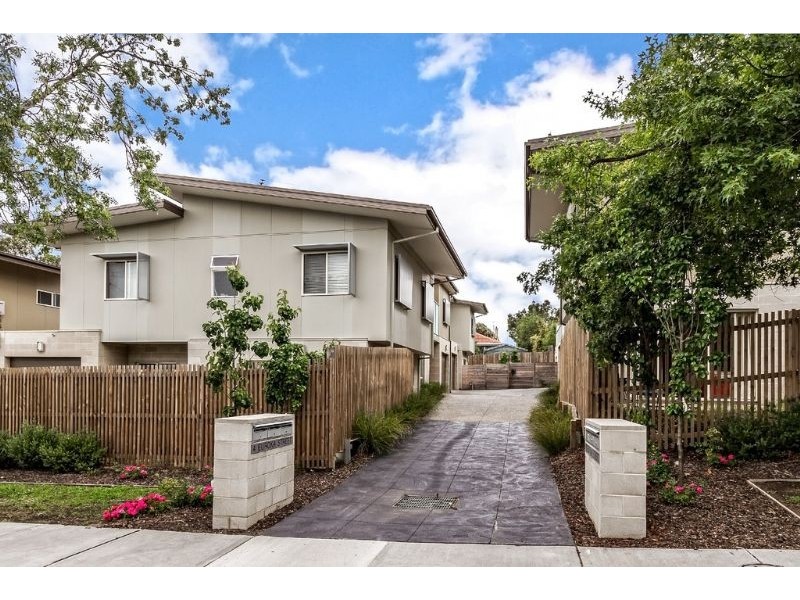 2/4 Euroka Street, Chadstone VIC 3148