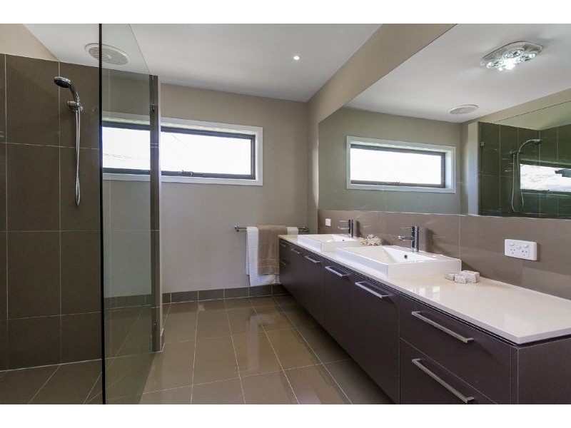 46 Ballantyne Street, Burwood East VIC 3151