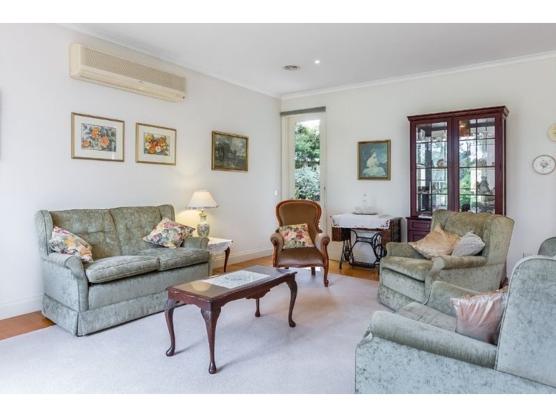 2/2 Gould Court, Mount Waverley VIC 3149