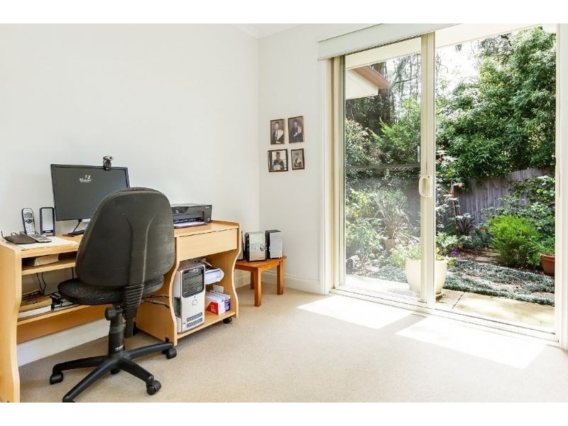 2/2 Gould Court, Mount Waverley VIC 3149