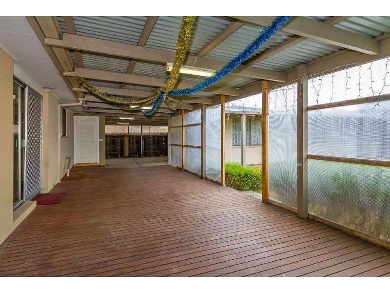 235 Brandon Park Drive, Wheelers Hill VIC 3150