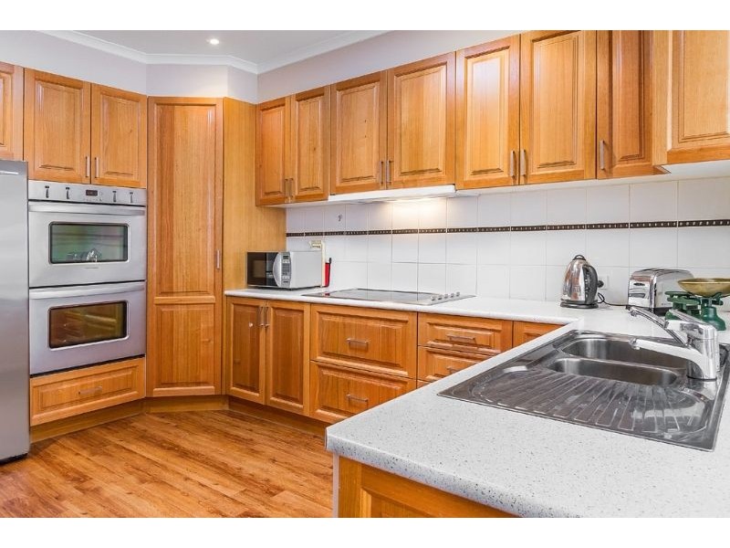 68 Price Avenue, Mount Waverley VIC 3149