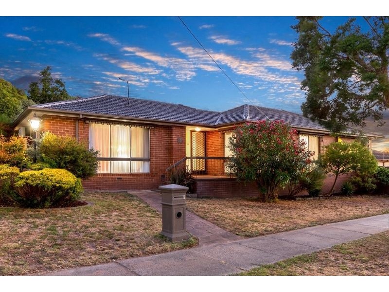 1 Mantova Drive, Wheelers Hill VIC 3150
