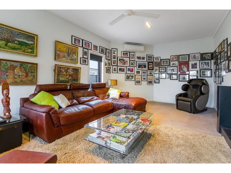 7 View Road, Glen Waverley VIC 3150