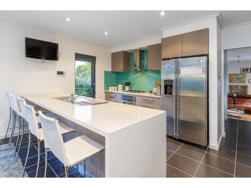 7 View Road, Glen Waverley VIC 3150