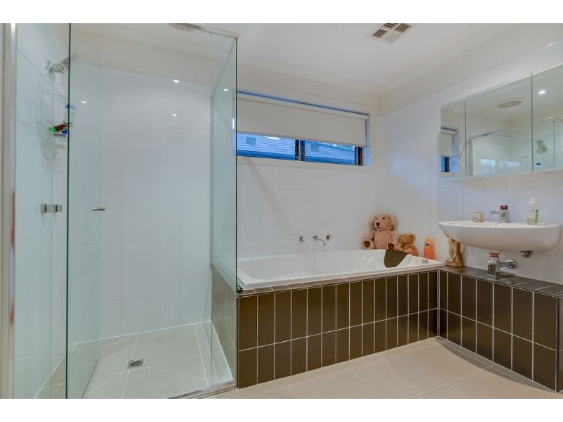 7 View Road, Glen Waverley VIC 3150