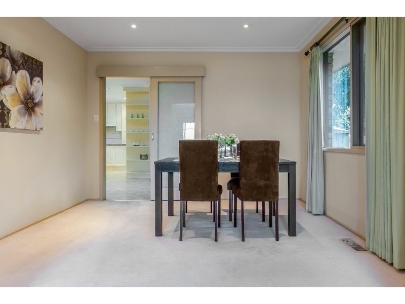 297 Gallaghers Road, Glen Waverley VIC 3150