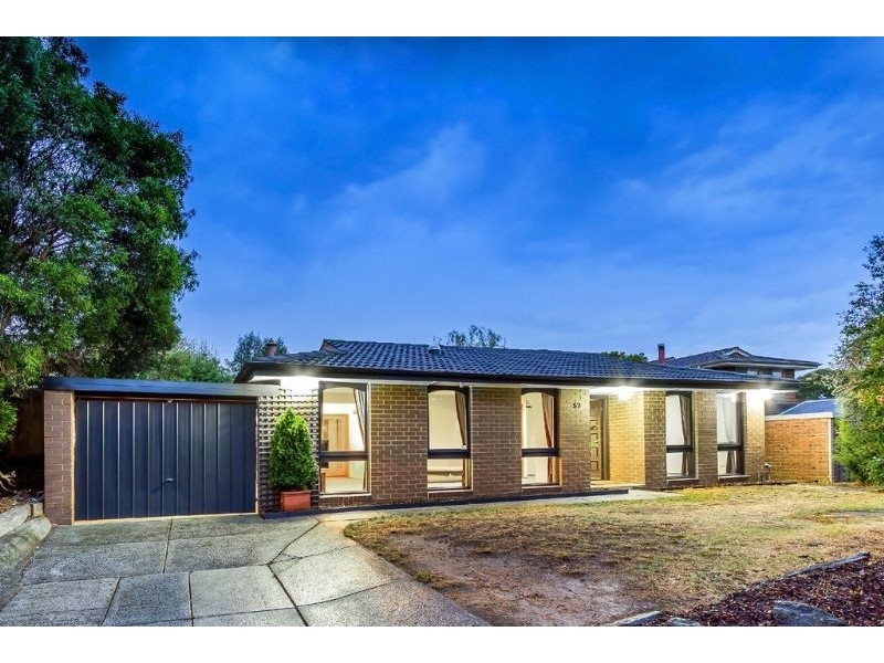 52 Collendina Crescent, Scoresby VIC 3179