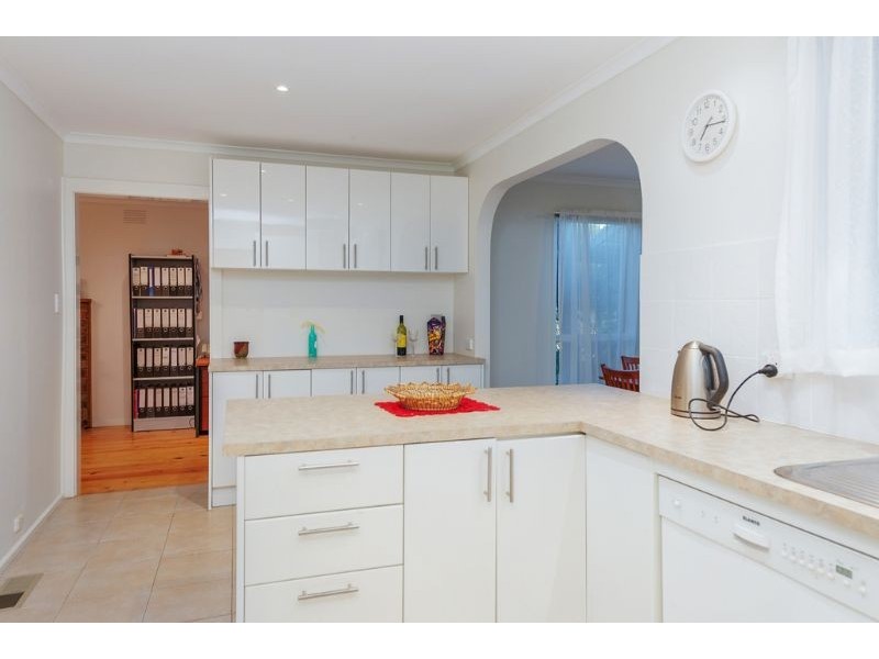 40 Mackellar Avenue, Wheelers Hill VIC 3150