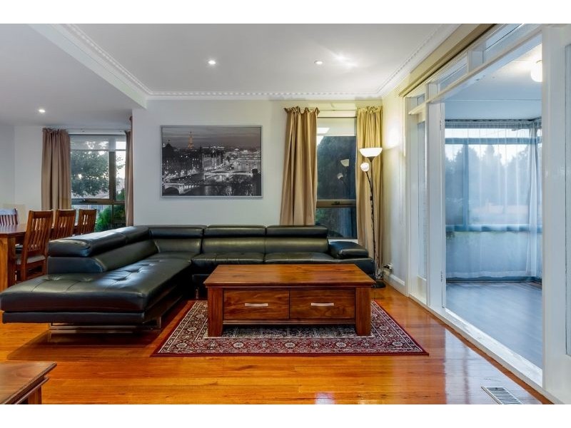 6 Avonhurst Drive, Glen Waverley VIC 3150