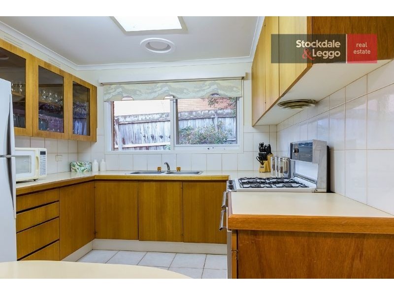 2/49 Surrey Road, Mount Waverley VIC 3149