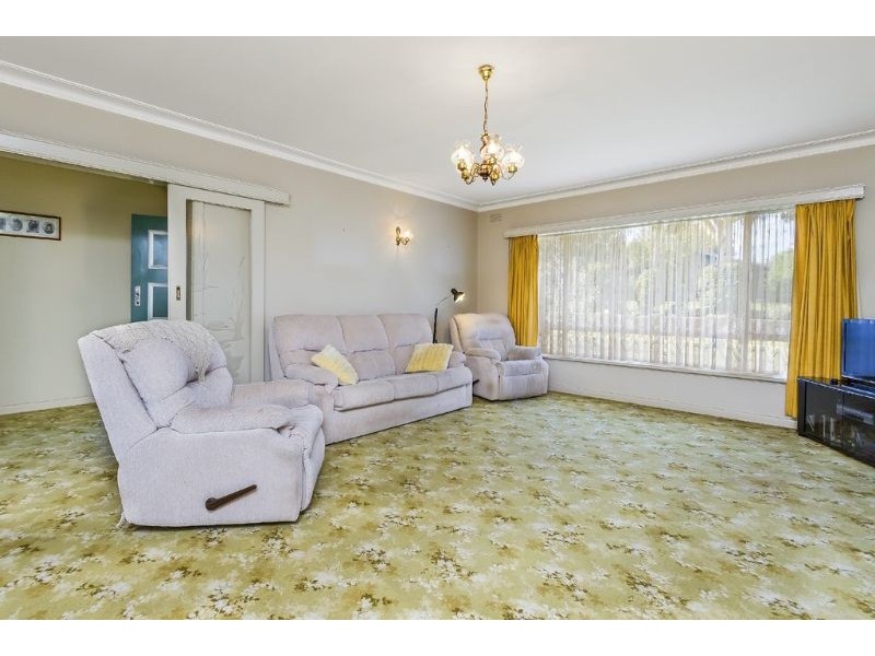 137 Stephensons Road, Mount Waverley VIC 3149