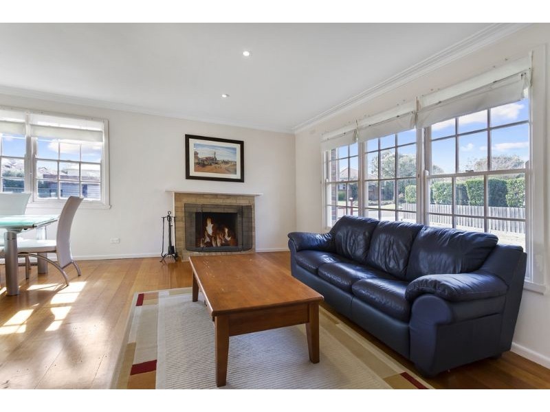 45 Caledonia Crescent, Mulgrave VIC 3170