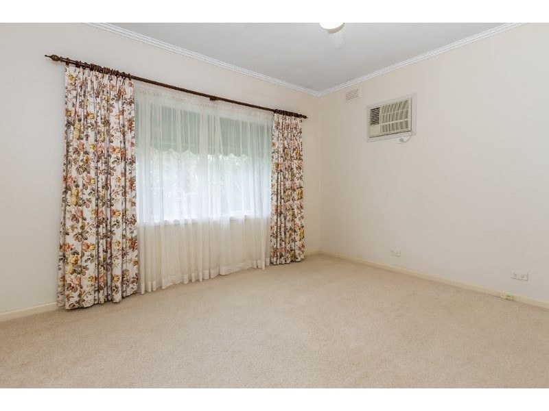 26 Howard Avenue, Mount Waverley VIC 3149