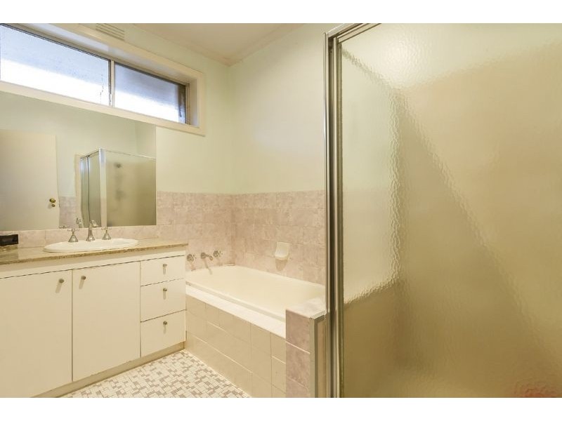 6 Heany Street, Mount Waverley VIC 3149