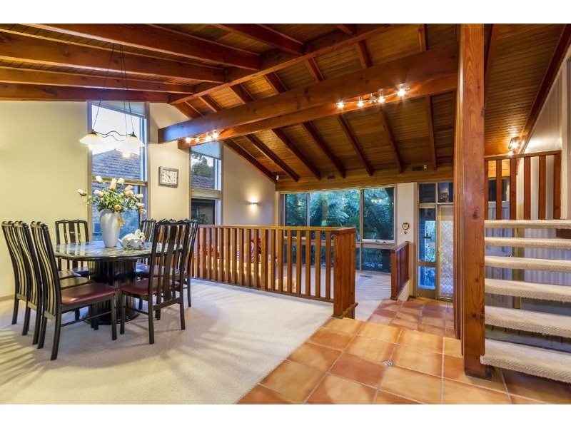 97 Ferntree Gully Road, Mount Waverley VIC 3149