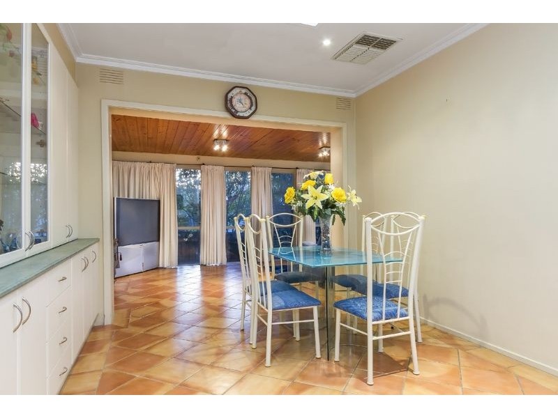 97 Ferntree Gully Road, Mount Waverley VIC 3149