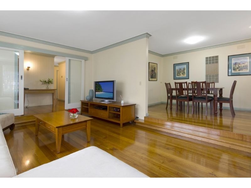 13 Biscayne Drive, Mount Waverley VIC 3149