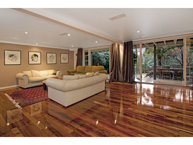 6 Kathleen Avenue, Mount Waverley VIC 3149