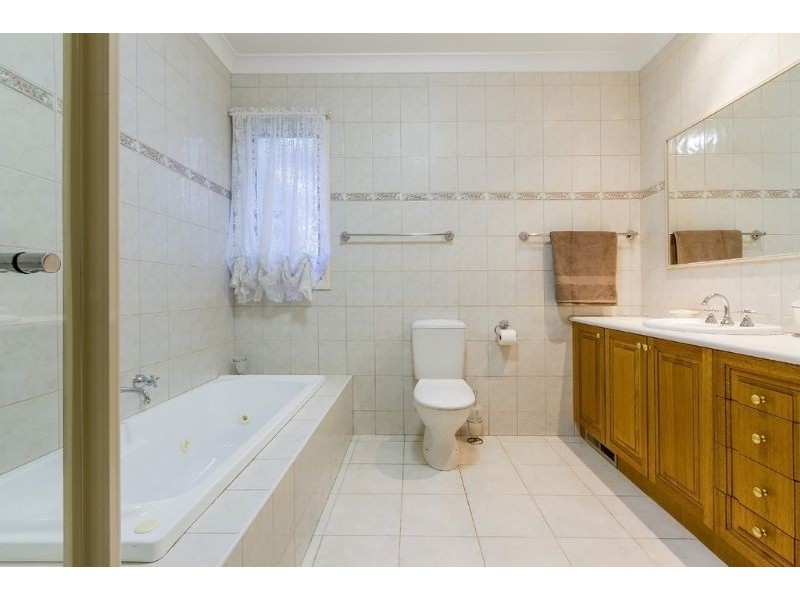 2/7 Brand Street, Mount Waverley VIC 3149