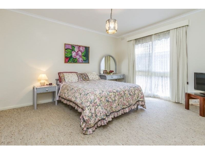 8 Domino Court, Wheelers Hill VIC 3150