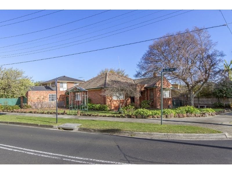 1/1 Carmel Avenue, Mount Waverley VIC 3149