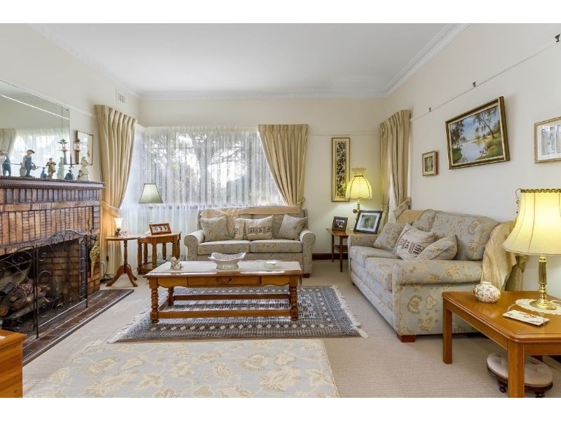 1/1 Carmel Avenue, Mount Waverley VIC 3149