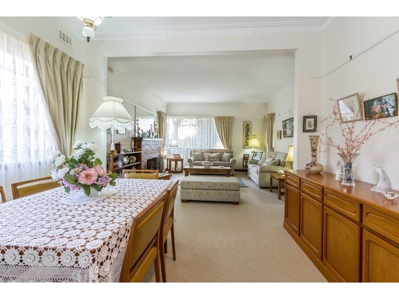 1/1 Carmel Avenue, Mount Waverley VIC 3149