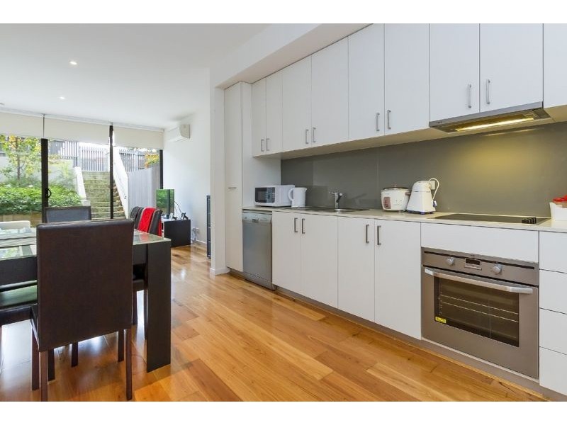 3/2-4 Samada Street, Notting Hill VIC 3168