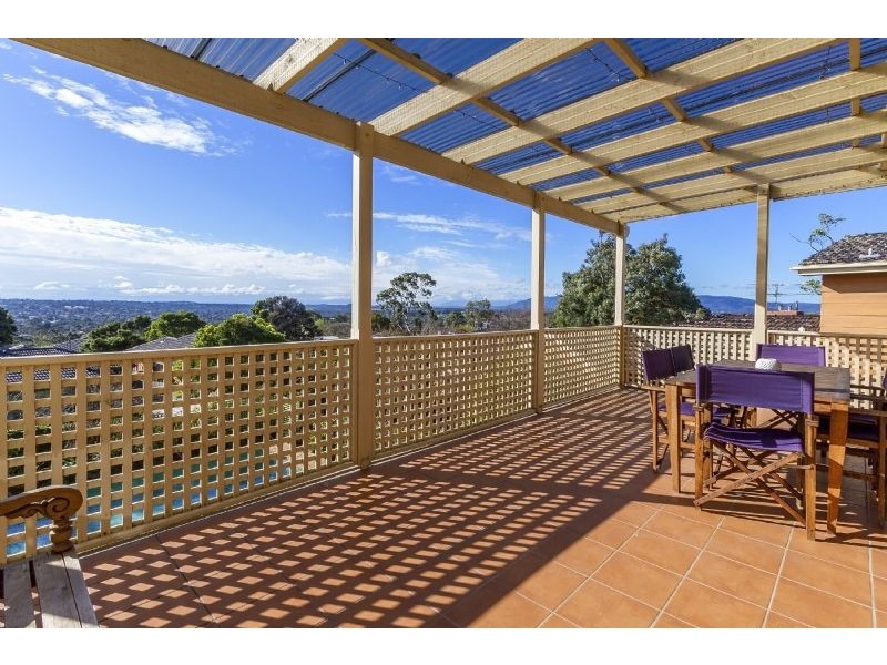 15 Brazilia Drive, Glen Waverley VIC 3150