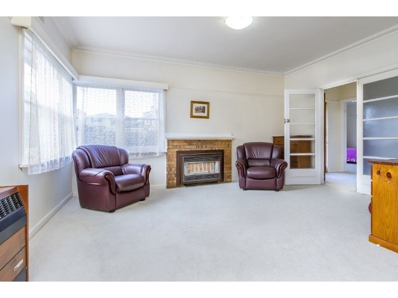 26 Avondale Grove, Mount Waverley VIC 3149